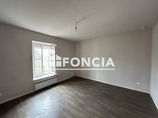 Location Studio 23.36 m² - 1 RUE VICTOR HUGO Charleville-mezieres 08000