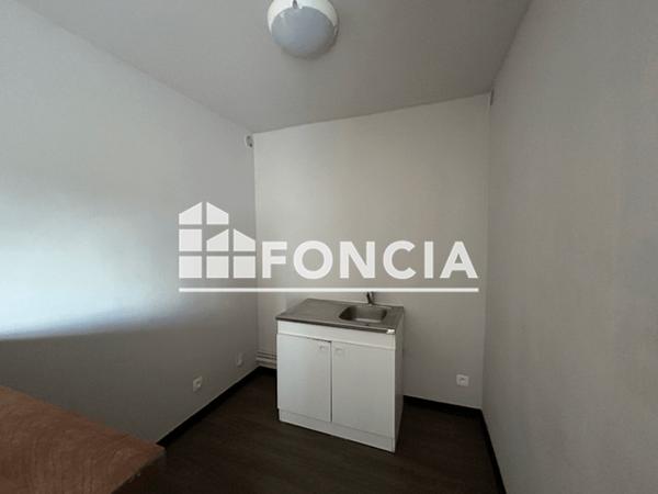 Location Studio 23.36 m² - 1 RUE VICTOR HUGO Charleville-mezieres 08000