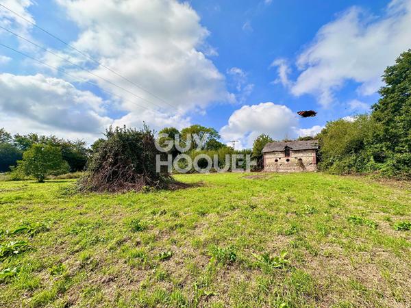 MAGNIFIQUE TERRAIN A VENDRE A BONNEVILLE-SUR-TOUQUES !