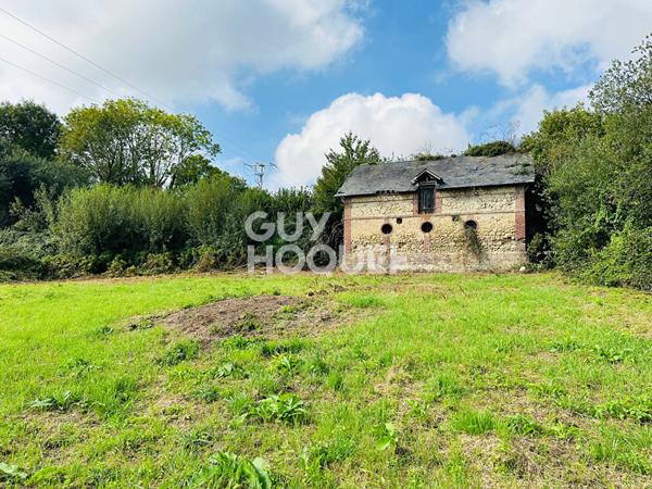 MAGNIFIQUE TERRAIN A VENDRE A BONNEVILLE-SUR-TOUQUES !