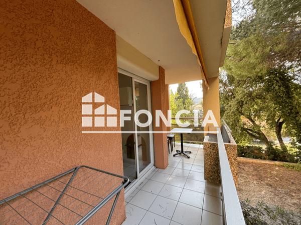 Location Studio meublé 25.24 m² - AVENUE DE LA MER Bormes Les Mimosas 83230