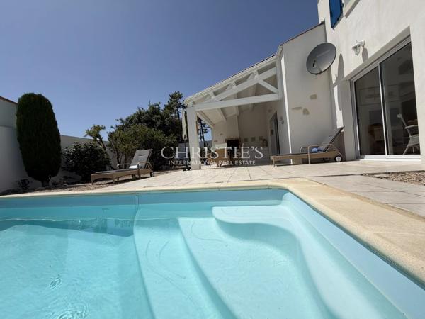Île d’Oléron : Charme et piscine à 5 minutes de la plage