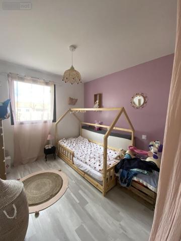 Maison à louer à Saint-Philbert-de-Bouaine en Vendée (85660), ref : 44039-L303