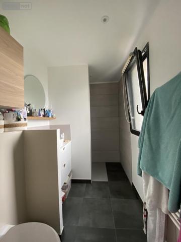 Maison à louer à Saint-Philbert-de-Bouaine en Vendée (85660), ref : 44039-L303