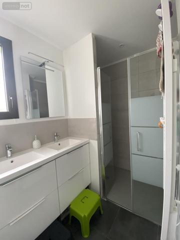 Maison à louer à Saint-Philbert-de-Bouaine en Vendée (85660), ref : 44039-L303