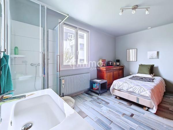 Maison, 6 pièces de 170 m² à Saint-Nic 29550
