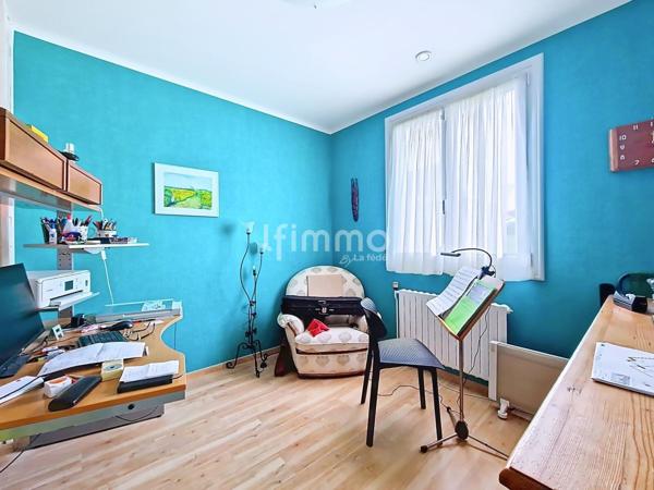 Maison, 6 pièces de 170 m² à Saint-Nic 29550