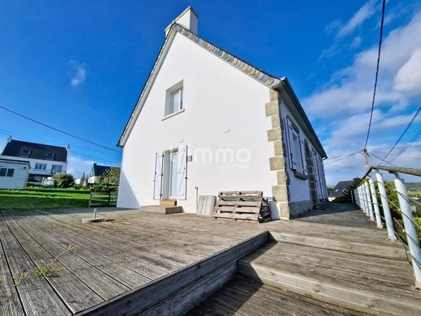 Maison, 6 pièces de 170 m² à Saint-Nic 29550