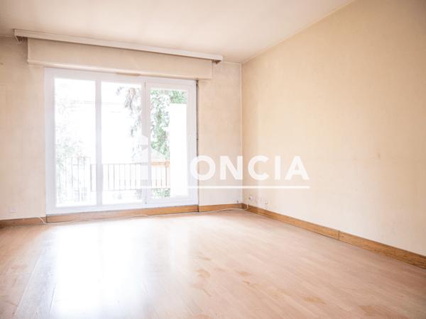 Location Appartement 5 pièces 101.76 m² - 4 rue de la Durance Mulhouse 68200