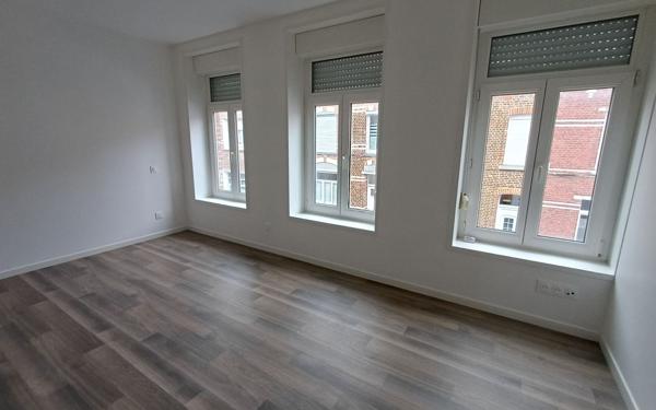 Maison à louer    4 pièces • 115 m2 Hazebrouck