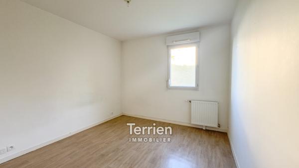 Appartement trois pièces bien agencé. Les Ponts-de-Cé (49130)