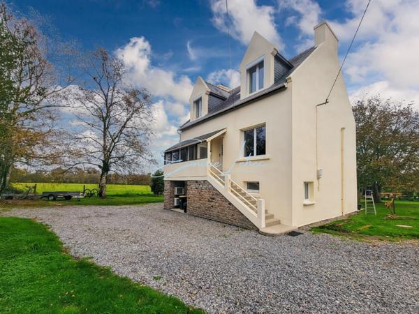 Pont-Aven – Maison rénovée 170 m² + T3 indépendant louable – Rentabilité immédiate – 2 habitations – Dépendances