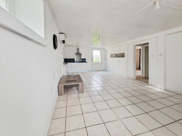 Pont-Aven – Maison rénovée 170 m² + T3 indépendant louable – Rentabilité immédiate – 2 habitations – Dépendances