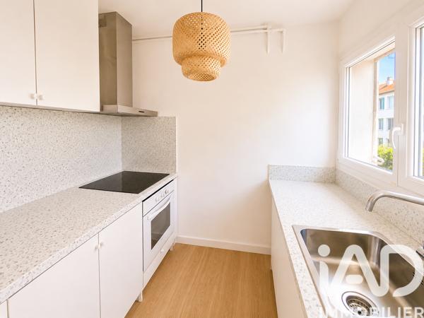 Appartement à vendre 3 pièces 52,79 m² Marseille 12