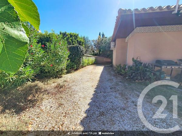 Maison à vendre  5 pièces - 131 m 2   LE SOLER  - 66