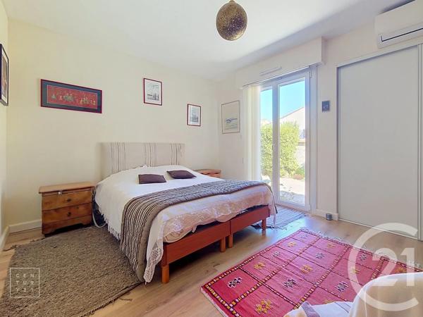 Maison à vendre  5 pièces - 131 m 2   LE SOLER  - 66