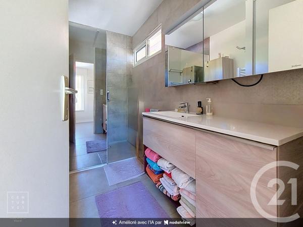 Maison à vendre  5 pièces - 131 m 2   LE SOLER  - 66