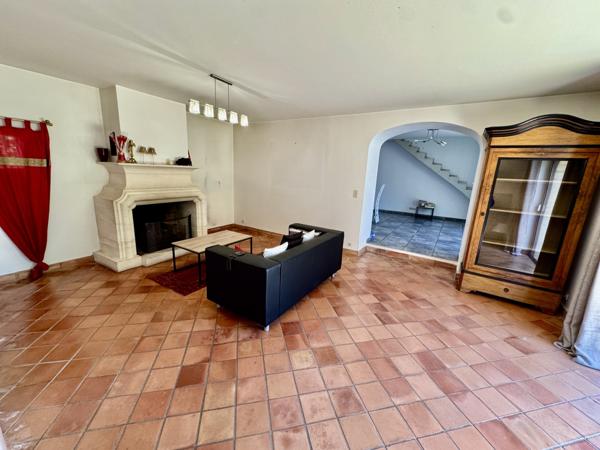 Mas Provençal entièrement rénové Piolenc (84420)