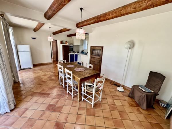 Mas Provençal entièrement rénové Piolenc (84420)