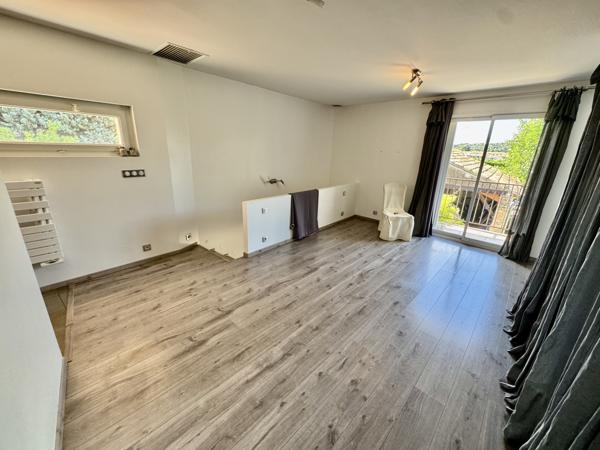 Mas Provençal entièrement rénové Piolenc (84420)