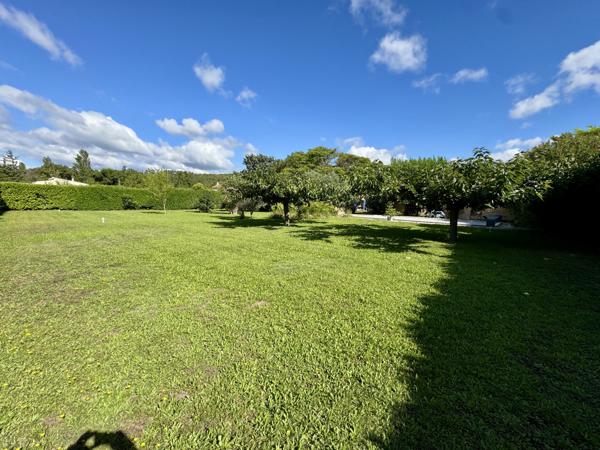 Mas Provençal entièrement rénové Piolenc (84420)