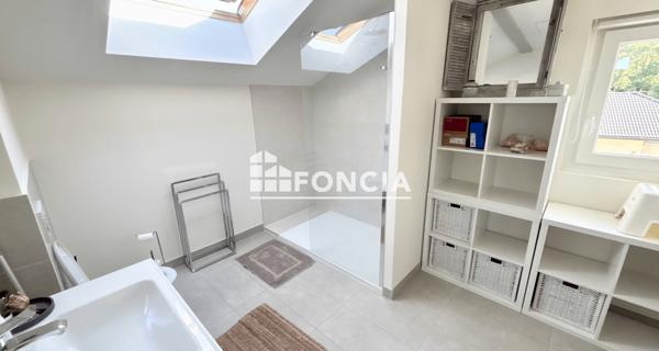 Location Appartement meublé 4 pièces 146.33 m² - Saint-julien-en-genevois 74160