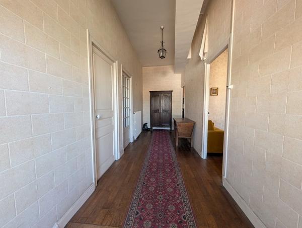 Maison 119 000 € Uzerche 6 p 212,9 m² DPE E