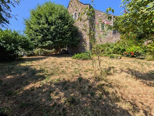 Maison 119 000 € Uzerche 6 p 212,9 m² DPE E