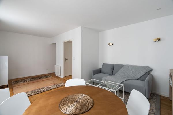 Appartement Paris 2 pièce(s) 43.95 m2