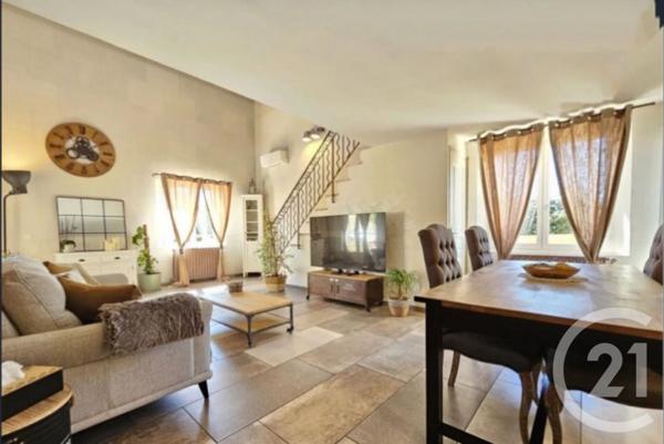 Maison à vendre  4 pièces - 116,89 m2 ST MITRE LES REMPARTS - 13