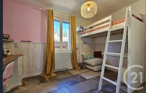 Maison à vendre  4 pièces - 116,89 m2 ST MITRE LES REMPARTS - 13