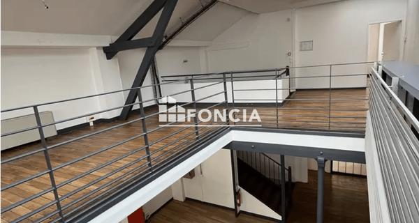 Location Local commercial 817.57 m² - Levallois-perret 92300