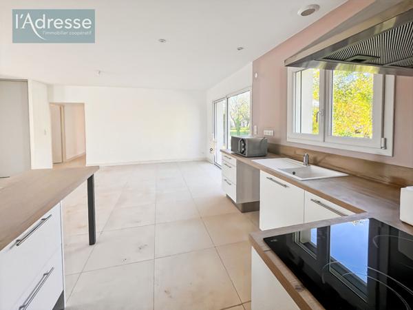 Maison neuve, 3 chambres, à louer centre Prayssac