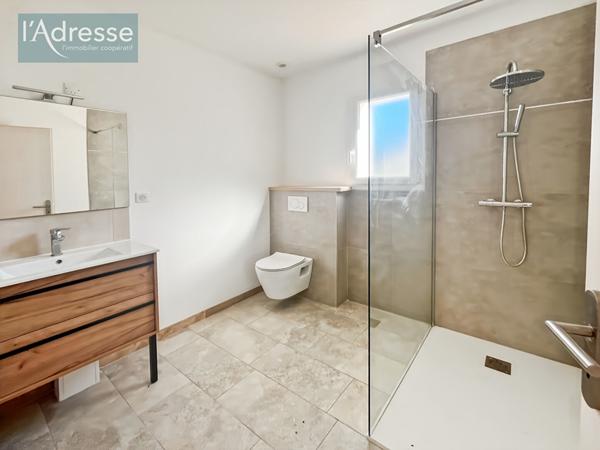 Maison neuve, 3 chambres, à louer centre Prayssac