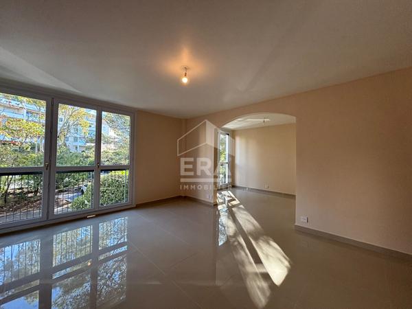 Appartement Saint Raphael 3 pièce(s) 76.76 m2