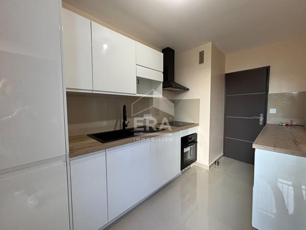 Appartement Saint Raphael 3 pièce(s) 76.76 m2