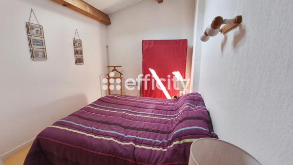 Maison
         3 pièces
        - 40 m² Exclusivité 129 000 € *
