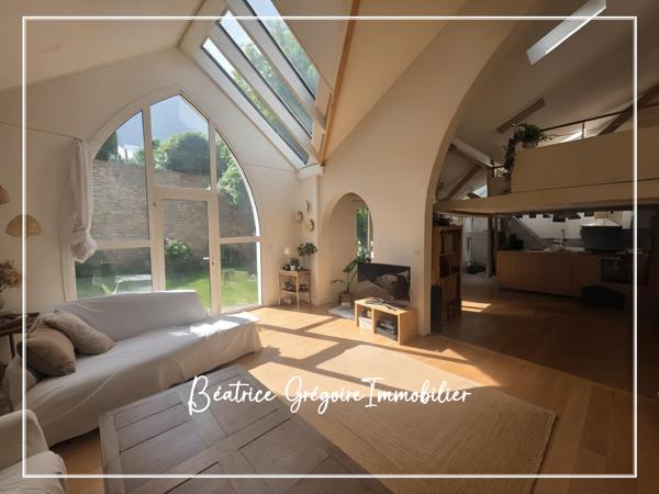 Maison
         10 pièces
        - 350 m² Bien prestige 1 560 000 € *