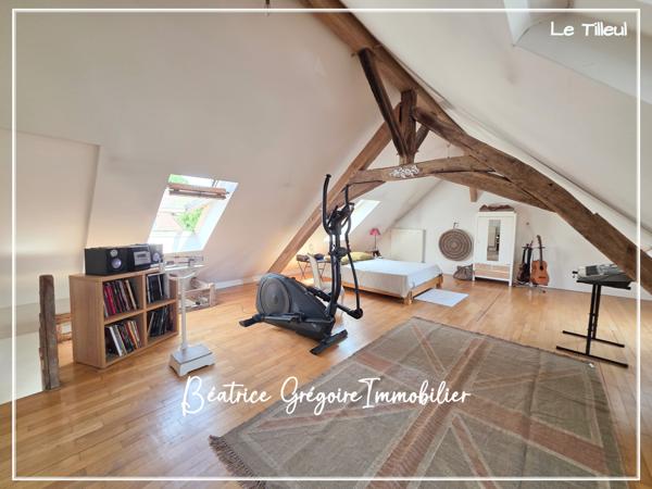Maison
         10 pièces
        - 350 m² Bien prestige 1 560 000 € *