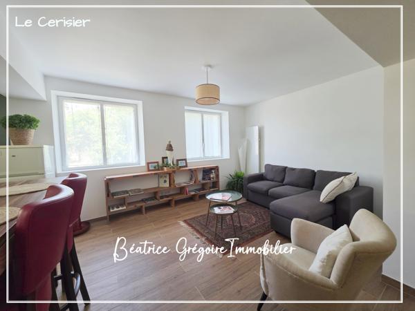 Maison
         10 pièces
        - 350 m² Bien prestige 1 560 000 € *