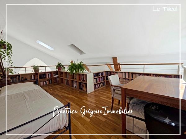 Maison
         10 pièces
        - 350 m² Bien prestige 1 560 000 € *