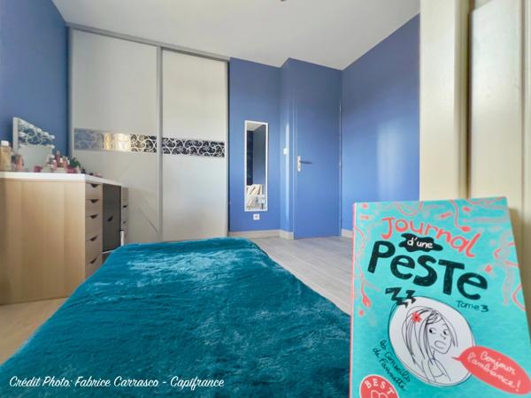 MARINGUES 63: Maison familiale de 144 m² avec piscine, 6 chambres, garage, jardin et pergola bioclimatique, panneaux photovoltaïque