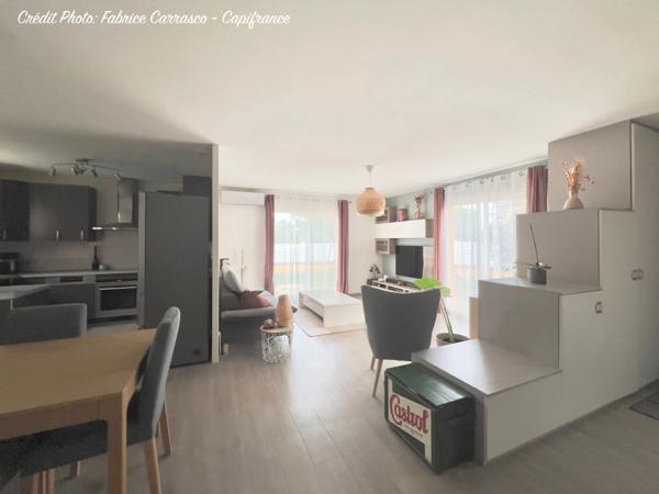 MARINGUES 63: Maison familiale de 144 m² avec piscine, 6 chambres, garage, jardin et pergola bioclimatique, panneaux photovoltaïque