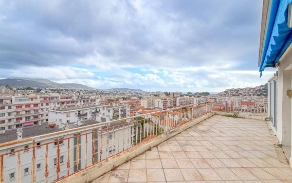 Appartement à vendre    2 pièces • 68,51 m2 Nice