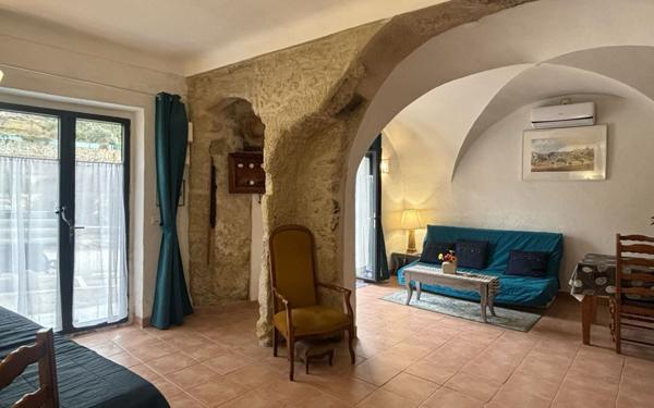 Appartement à vendre    3 pièces • 81,32 m2 Cabrières-d'Aigues