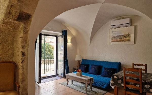 Appartement à vendre    3 pièces • 81,32 m2 Cabrières-d'Aigues