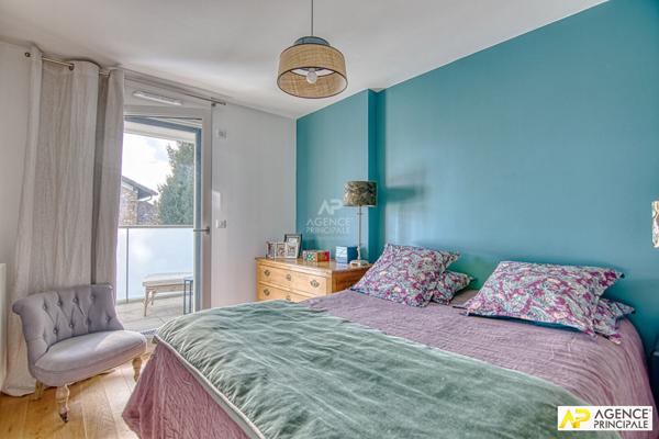 Le Chesnay limite Versailles Appartement 3/4 pièces 86 m² situé au 2ème étage avec ascenseur, terrasse, cave €895 000 ** - Référence 25744