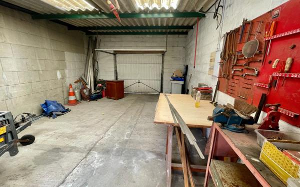 Maison à vendre    5 pièces • 117 m2 Beuvrages