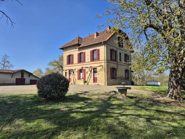 Maison à vendre |                                       Le Houga |                                        14 pièces  |  215 m²