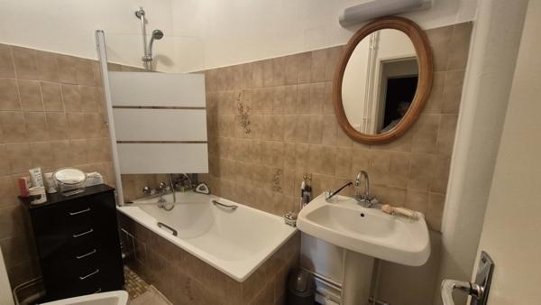 Appartement à vendre 87 000 € Bergerac 4 p 77 m² DPE E
